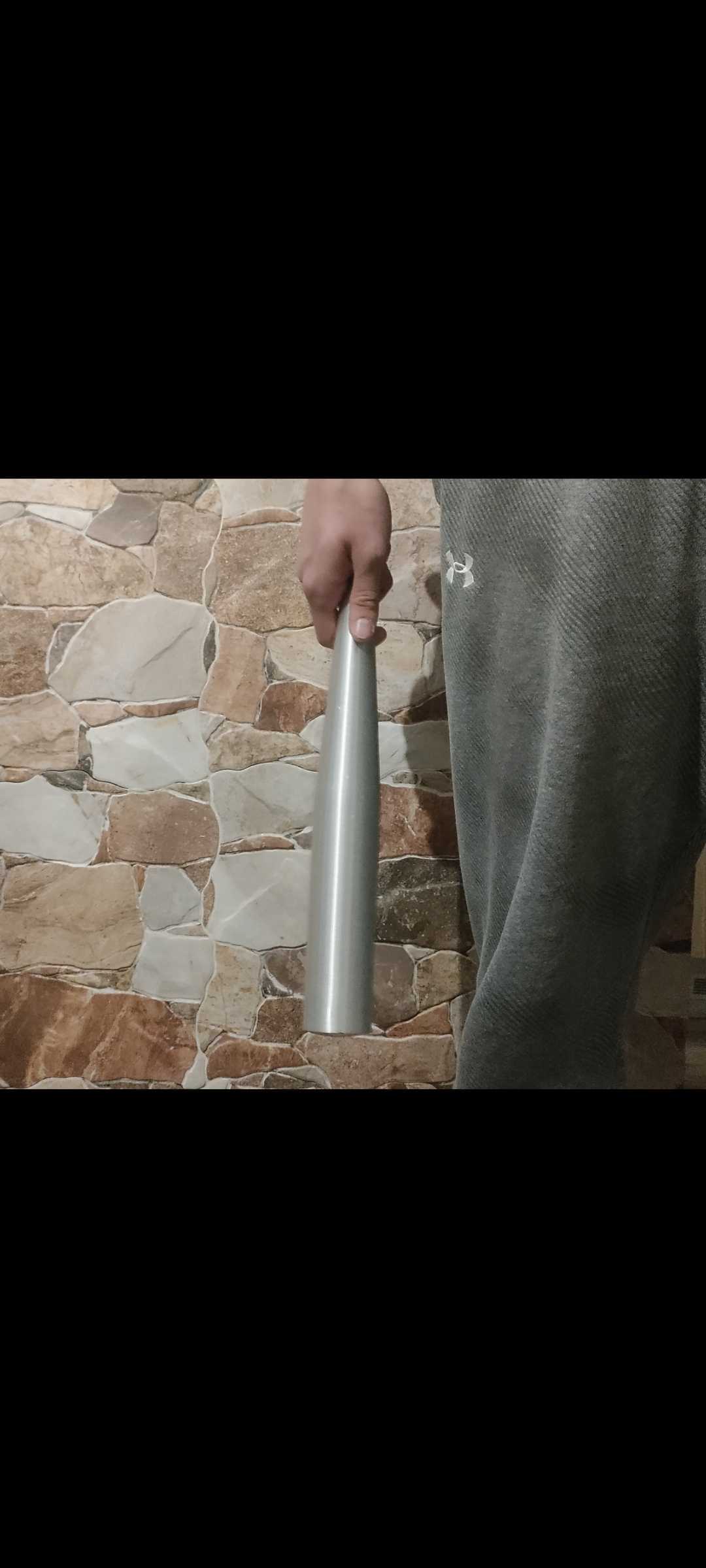 Muškarca napala grupa mladih, pao je na zemlju i više mu nije bilo spasa