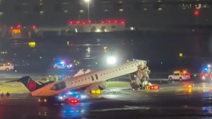 (VIDEO) DVIJE OSOBE POGINULE Veliki broj povrijeđenih, objavljen snimak jezive avionske nesreće