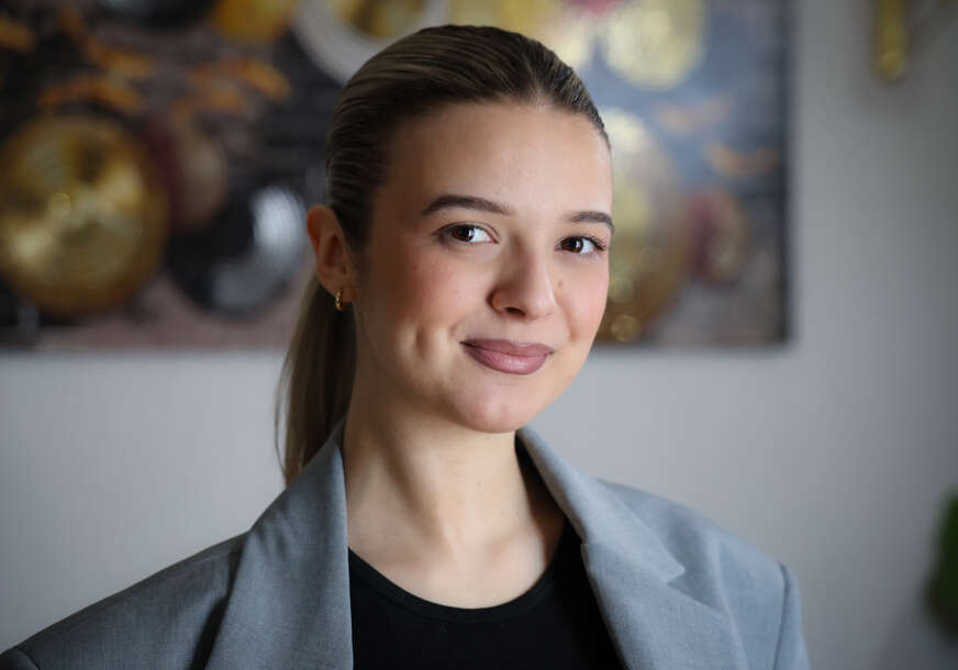 Teodora Dostić, zvezde granda