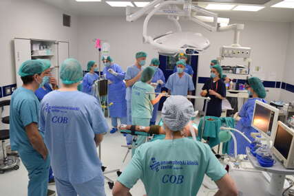 (FOTO) Prvi put u BiH: Kod 2 pacijenta u UKC TRANSPLANTIRANA KOŽA, pogledajte šta su im opekotine napravile