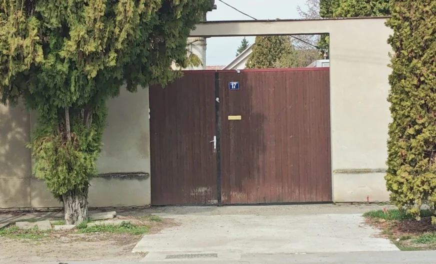 kuća u kojoj je bijena žena