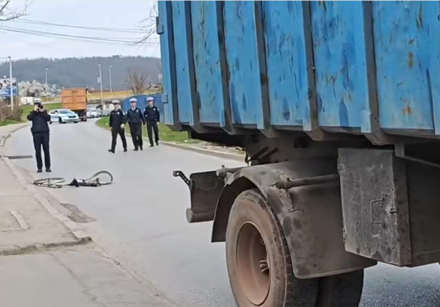 poginuo biciklista , ulica Braće Podgornika u Banjaluci