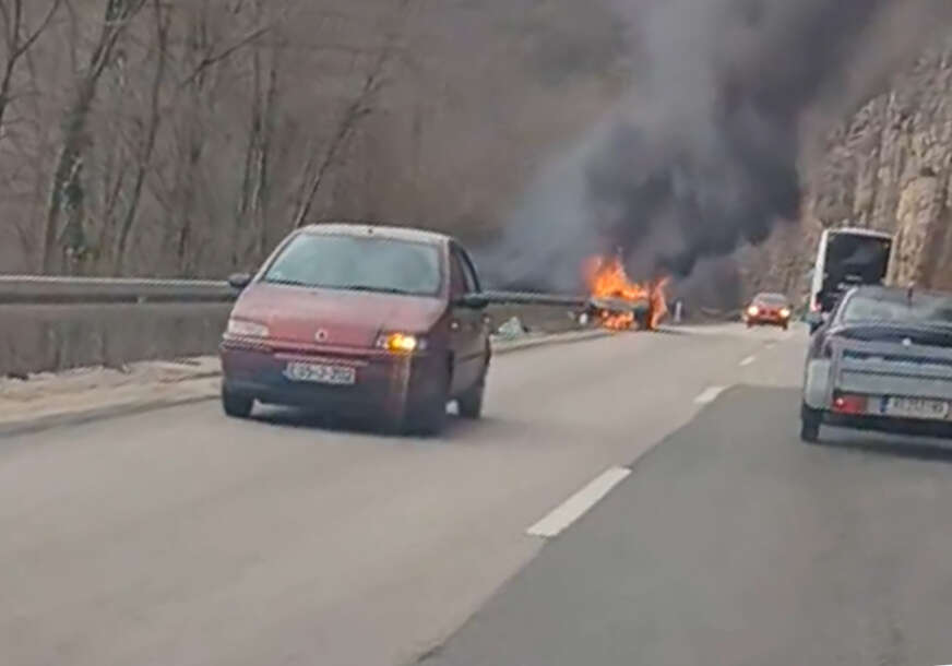 mekonjić grad , izorio automobil 