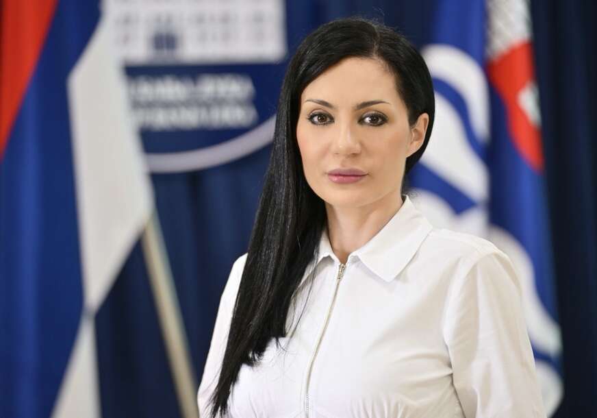 GUBITNIK DANA Valentina Balaban Radić