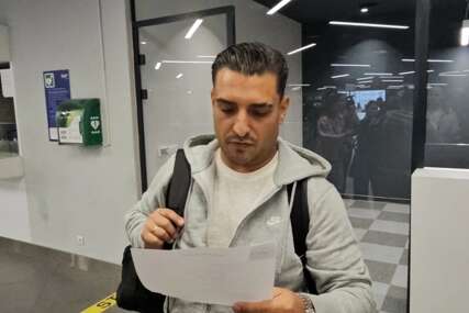 (FOTO) "Moj svijet" Darko Lazić objavio fotografiju sa kćerkama pokojnog brata, tu su i njegova djeca: