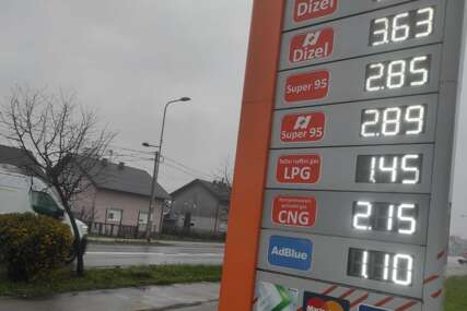 (FOTO) U Banjaluci dizel skoro 4 KM: Šta nas čeka sutra i ima li nade da se zaustavi divljanje cijena
