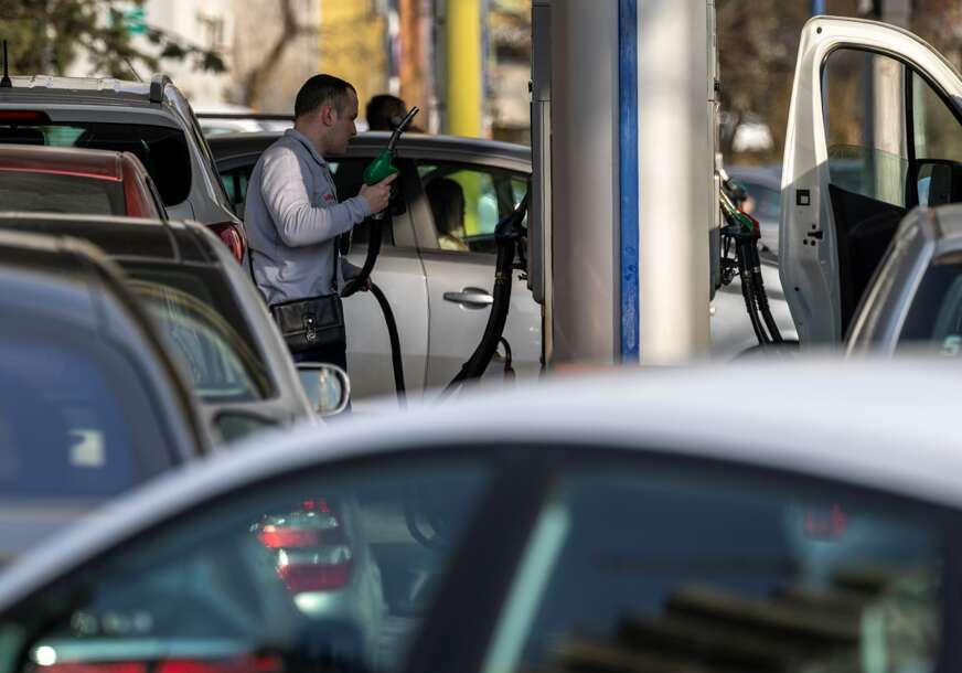 Građani već platili ceh: Da li se benzinskim pumpama u Srpskoj isplati KRŠITI PRAVILA o cijenama goriva
