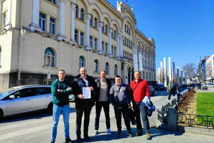 (FOTO) Nove zgrade umjesto škole i vrtića? Predata inicijativa PROTIV IZMJENE regulacionog plana Starčevica, iza peticije i do 9.000 građana