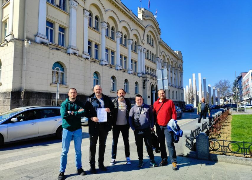 (FOTO) Nove zgrade umjesto škole i vrtića? Predata inicijativa PROTIV IZMJENE regulacionog plana Starčevica, iza peticije i do 9.000 građana