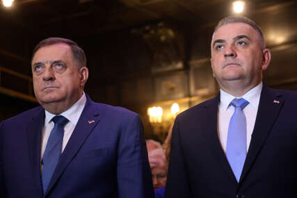 (FOTO) "Ja ću kao predsjednik Republike, a Dodik kao predsjednik Vlade" Minić otkrio ko će držati govor 9. januara 2027.