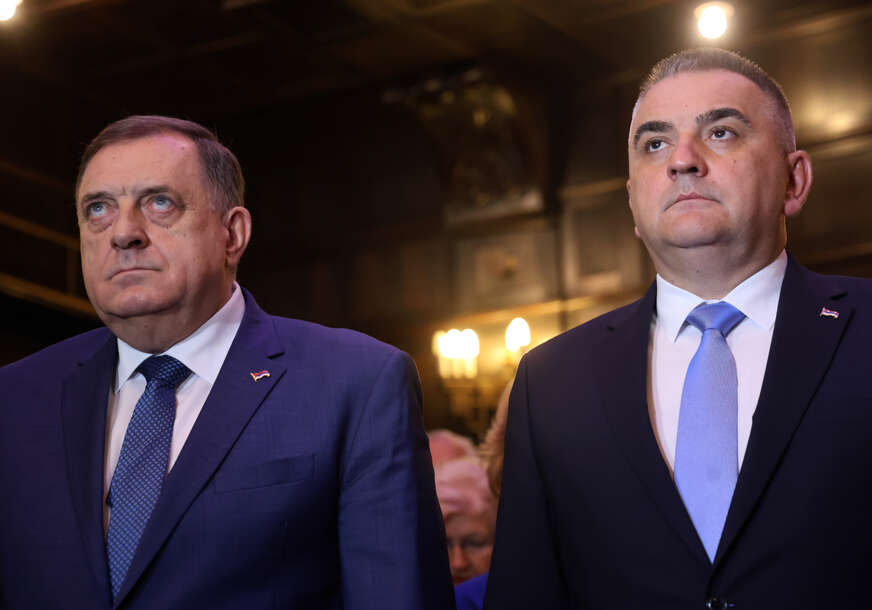 milorad dodik i savo minić