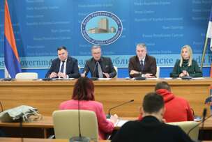 PRESS VLADE RS 