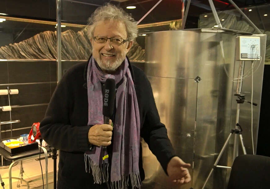 (VIDEO) Ekskluzivno sa prof. Velimirom Veljom Abramovićem: Nova epizoda podkasta "Filozofiram sa"
