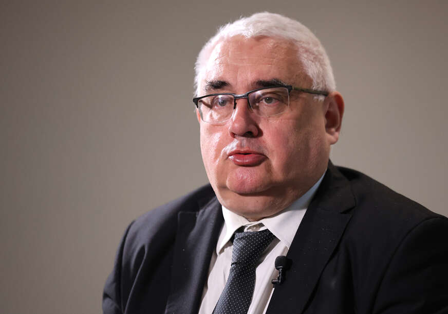 profesor doktor vladimir jakovljević