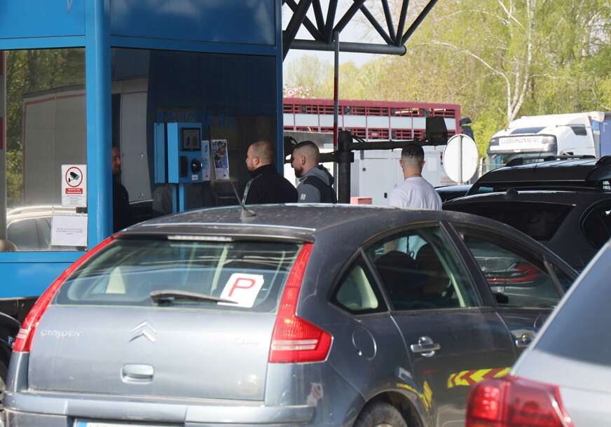 OPREZ NA PUTU KA MORU Zbog greške na naplatnim rampama možete ostati bez 920 evra