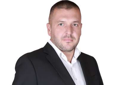 "13 godina iskustva u prosvjeti" Igor Jeremić na čelu Srednjoškolskog centra u Brodu