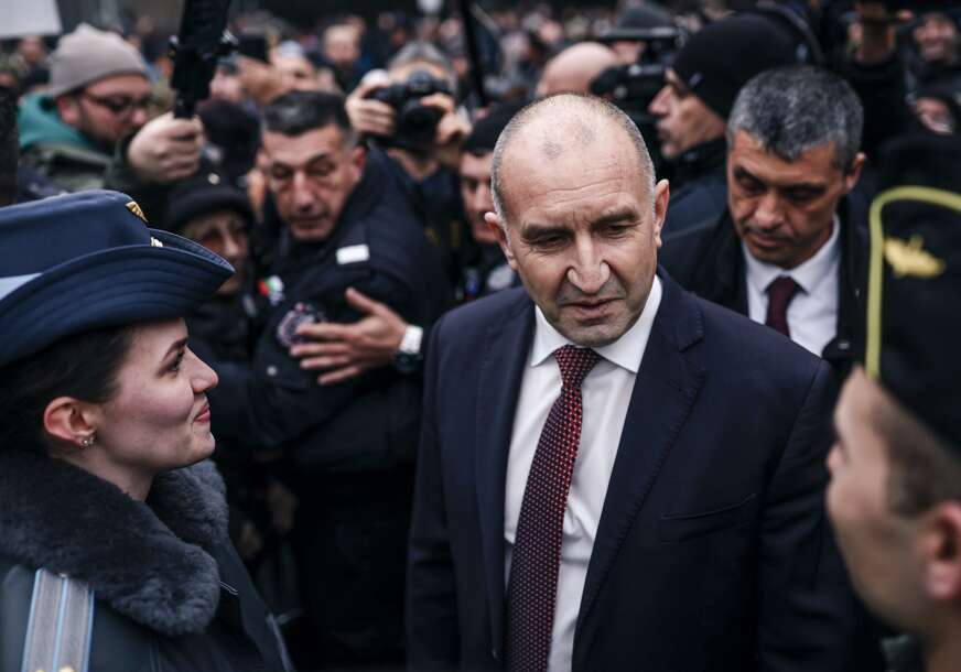 Da li će Radev nastaviti da PODMEĆE NOGU SRBIJI: Za manje od 10 godina doživjela je 5 bugarskih NOŽEVA U LEĐA na putu ka EU