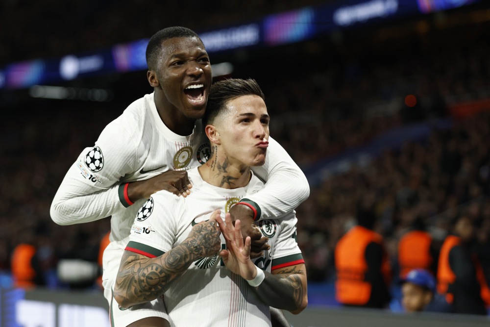 Mančester siti mijenja Silvu poznatim imenom