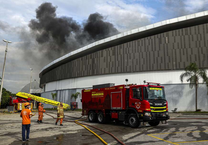 požar na stadionu u Rio de Žaneiru