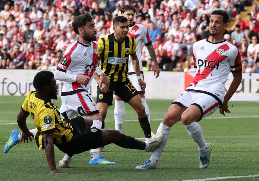 Atinjanima se smiješi eliminacija: Rajo razbio AEK na svom terenu