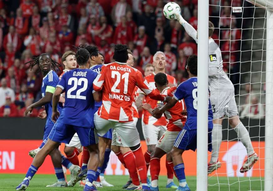 FOTO: CHRISTOPHER NEUNDORF/EPA