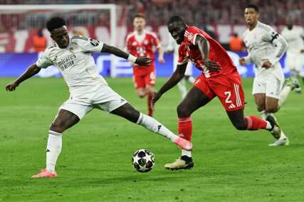 (VIDEO) Meč godine u Minhenu: Bajern eliminisao Real u nestvarnoj utakmici, Arsenal preživio napade Sportinga
