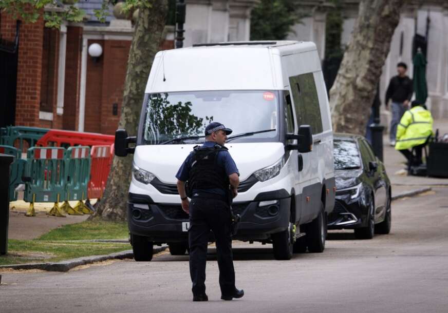 NAPADAČ UHAPŠEN Dva lica izbodena u jevrejskoj četvrti u Londonu