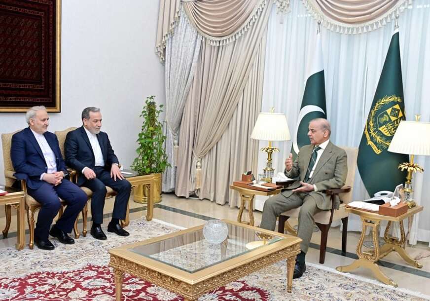 FOTO:  PAKISTAN PRIME MINISTER OFFICE HANDOUT/EPA