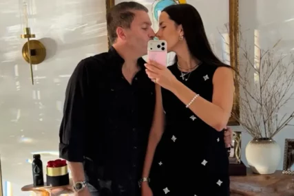 (FOTO) SLADOLED SA ZAČINOM SKUPLJIM OD ZLATA Influenserka se udala za dvije decenije starijeg milionera i živi luksuzan život u Americi