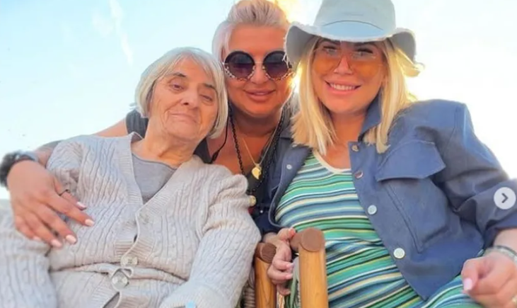 TRI GENERACIJE Trudna Dea Đurđević pokazala majku i baku, sa nestrpljenjem očekuju malu Iris