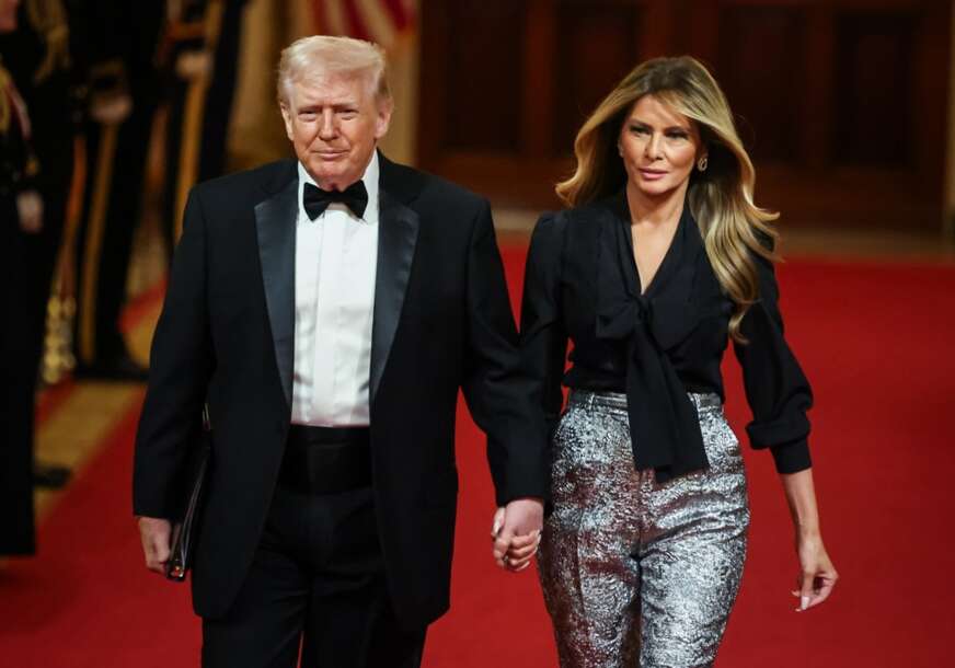"PRENESI MELANIJI..." Isplivali detalji razgovora Putina i Trampa, osim ratova pomenuli i prvu damu SAD