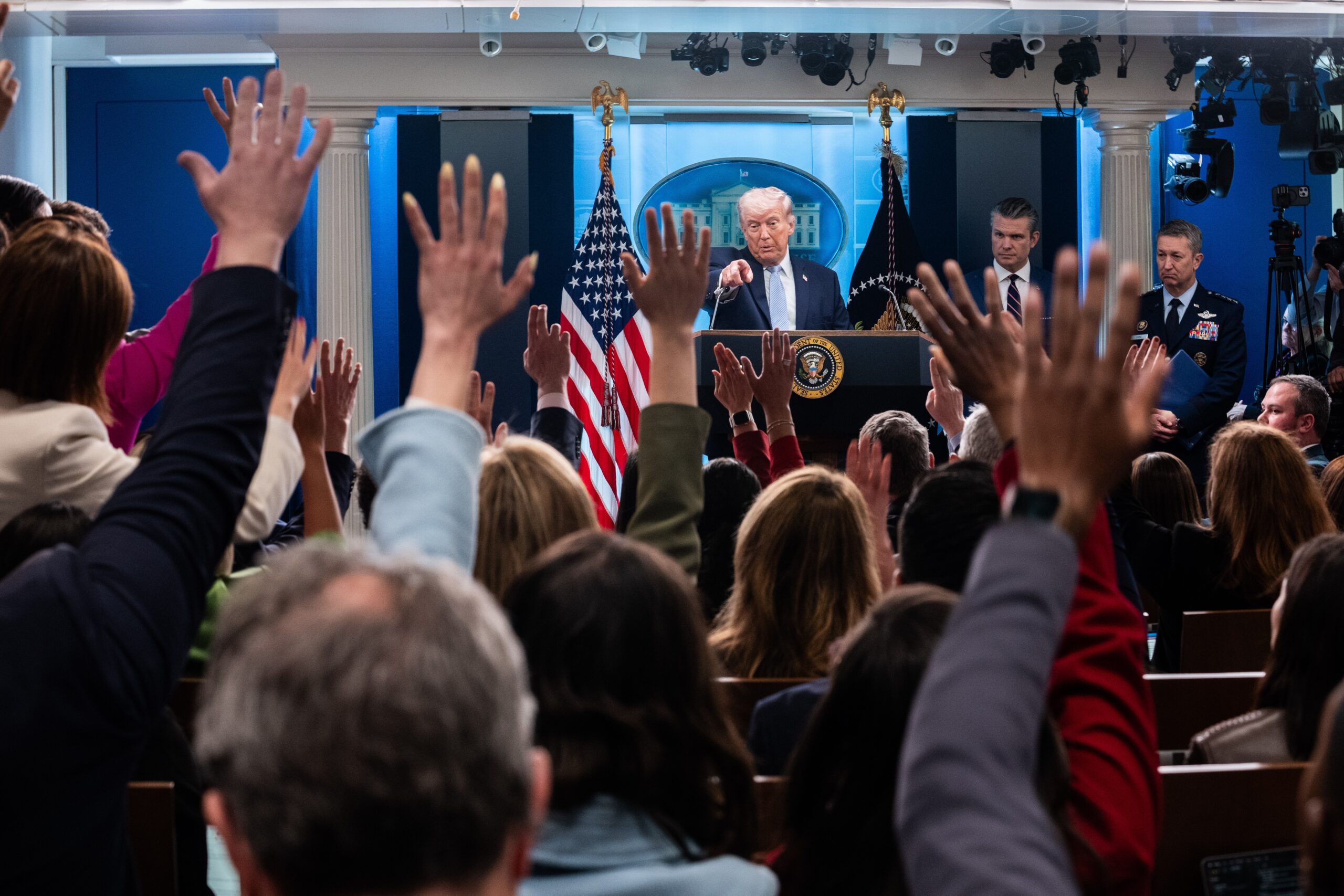 Donald Tramp troši milijardu dolara dnevno na Iran