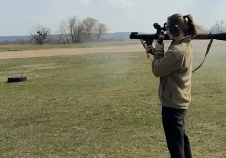 (VIDEO) Ukrajinka šokirala snimkom pred Vaskrs: Poznata teniserka objavila kako puca iz zolje