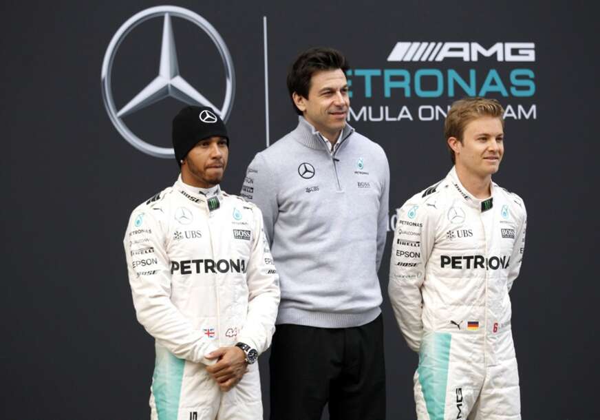 (VIDEO) Haos u Mercedesu o kom se dugo ćutalo: Šef otkrio kako je umalo najurio najbolje vozače Formule 1