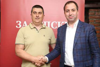 (FOTO) Odbornik Miodrag Jakovljević pristupio SPS: Snažna podrška JAČANJU partije u Podrinju