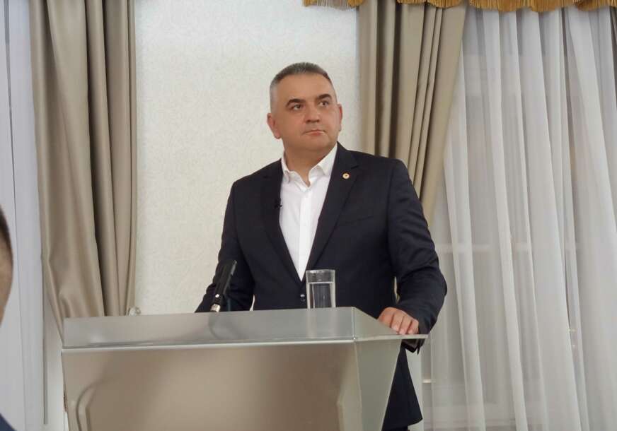 Savo Minić