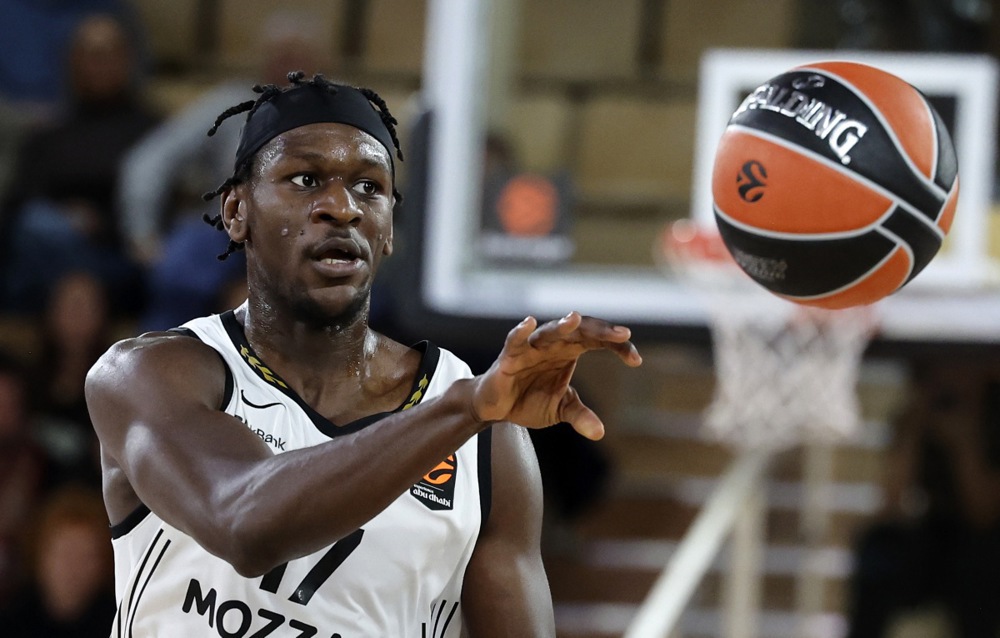 Crno-bijeli u problemu, Bonga ima klauzulu i za Evroligu