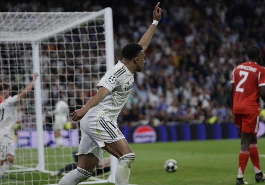 Samo da preskoči Bajern: Mbape se izjednačio sa Mesijem, a sada kreće u napad na Ronalda