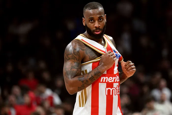 Kodi Miler-Mekintajer pred odlaskom iz Zvezde