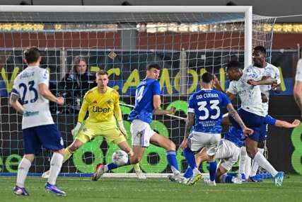 Inter stavio šampanjac na hlađenje: Neroazuri poslije trilera u Komu na korak od Skudeta