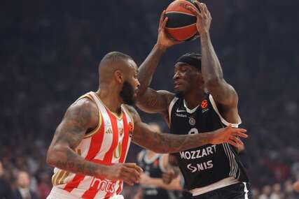 (VIDEO) Parni valjak ponovo slavio u vječitom derbiju: Nakon dramatične završnice Partizan udaljio Crvenu zvezdu od plej-ofa Evrolige