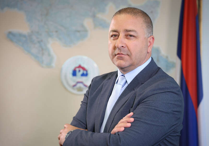 (VIDEO, FOTO) Zašto izvođači mogu da „KASNE U NEDOGLED“? Janković otvoreno o putu Foča-Sarajevo, nadvožnjaku u Trnu i projektu vrijednom  91 milion evra