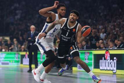 (VIDEO) Efes prekinuo seriju Partizana: Crno-bijeli ispustili pobjedu u Istanbulu