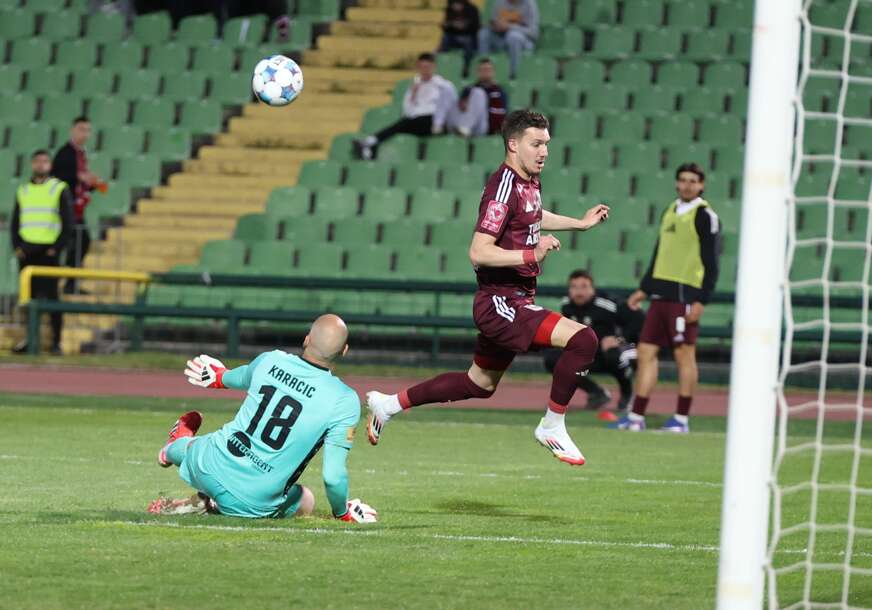 Borac sve bliže tituli šampiona: Pobjeda Sarajeva nad Zrinjskim u derbiju na Koševu