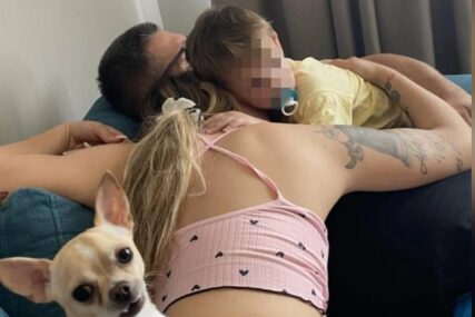 PORODIČNI ZAGRLJAJ Kristijan Golubović objavio emotivnu fotografiju sa suprugom i sinom