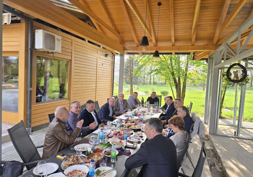 Dodik sa privrednicima