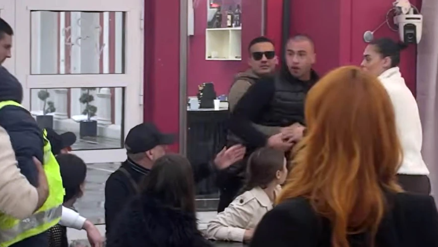 HAOS U ELITI 9 Obezbjeđenje uletjelo u Bijelu kuću, Viktor nasrnuo na Asmina