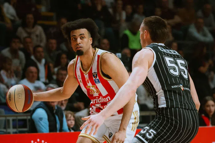 Zvezda se pošteno namučila: Kalinić i Dobrić trojkama srušili Kluž