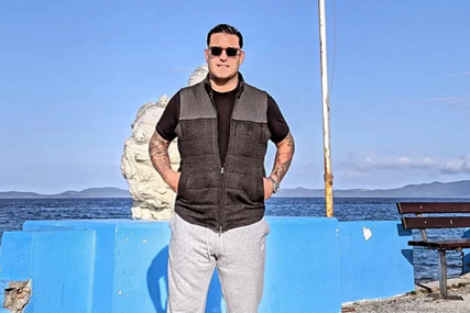 (FOTO) Otišao na Svetu Goru: Darko Lazić nakon porodične tragedije otputovao, a evo ko mu pravi društvo