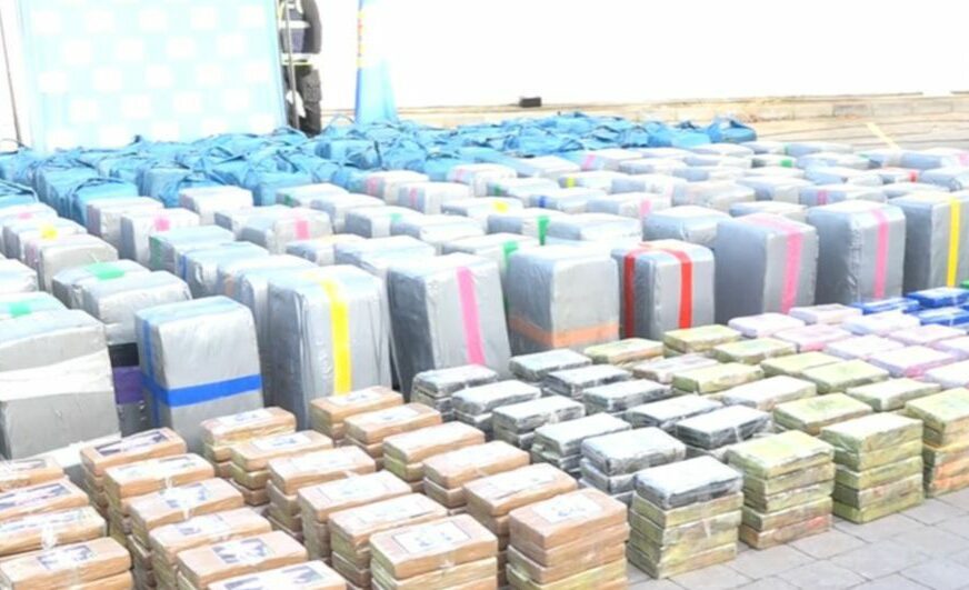 (VIDEO) Zaplijenjeno 5 tona droge vrijedne 130 miliona evra: Razbijena banda krijumčara kokaina u Španiji, uhapšen i državljanin BiH